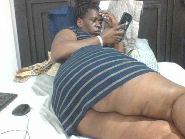 Sexyblacktits webcam