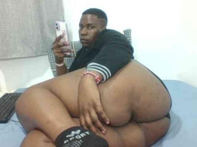 Sexyblacktits webcam