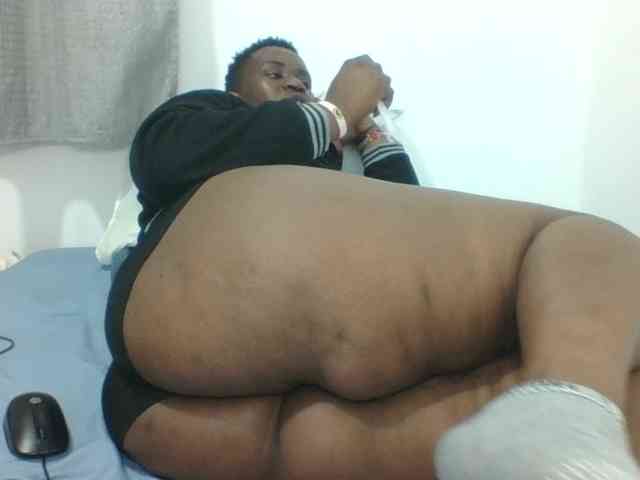 Sexyblacktits webcam