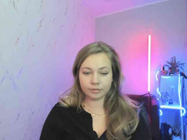 hollyBB webcam