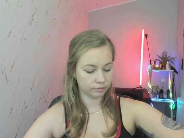 hollyBB
