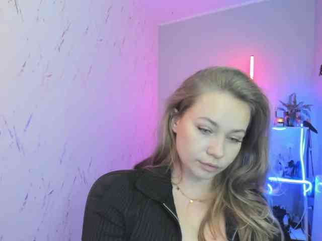 hollyBB webcam