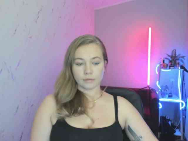 hollyBB