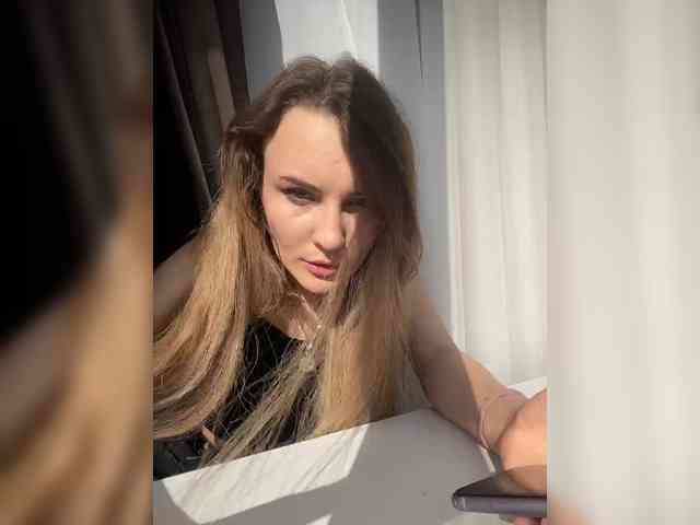 Arifmiask Live Webcam on BongaCams