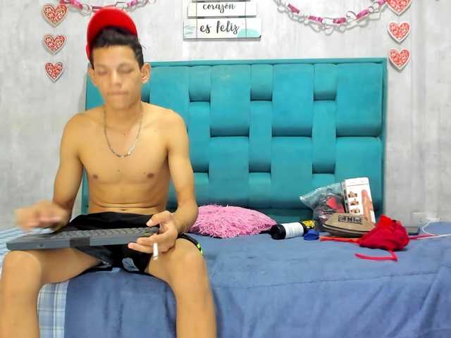 girlnaurigo Live Cam on BongaCams and RICams