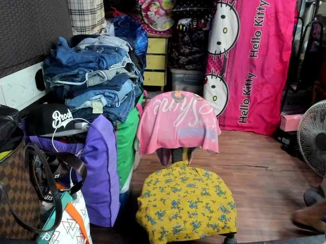 AthenaMoran's BongaCams show and profile