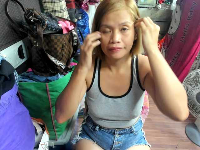 AthenaMoran's BongaCams show and profile