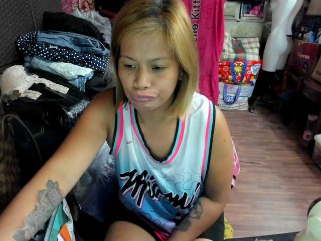 AthenaMoran's BongaCams show and profile