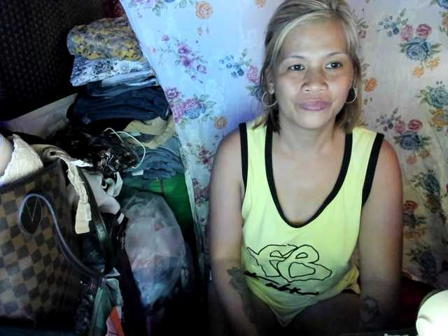 AthenaMoran's BongaCams show and profile