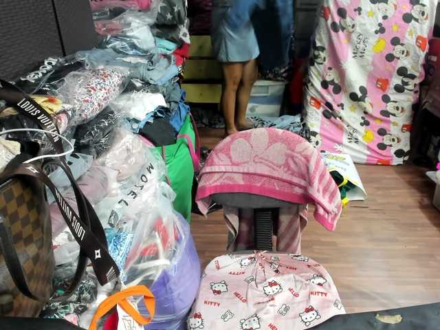 AthenaMoran's BongaCams show and profile