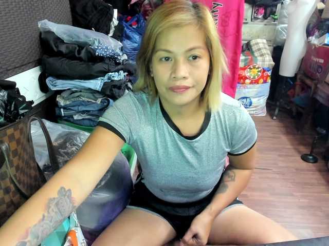 AthenaMoran's BongaCams show and profile