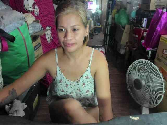 AthenaMoran webcam