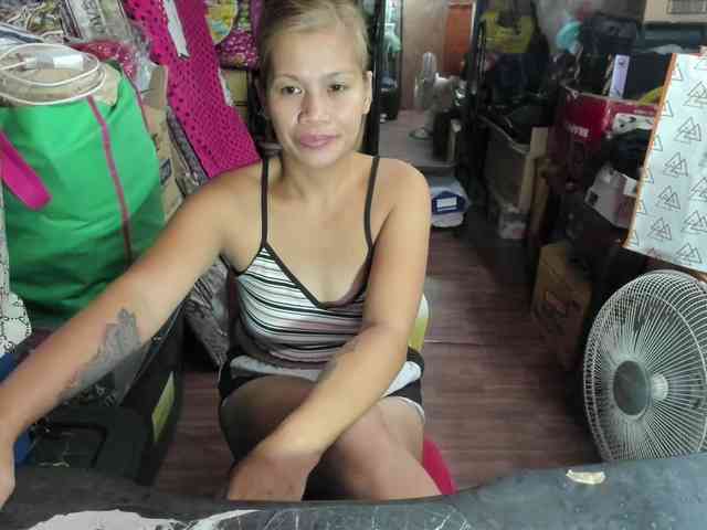 AthenaMoran webcam