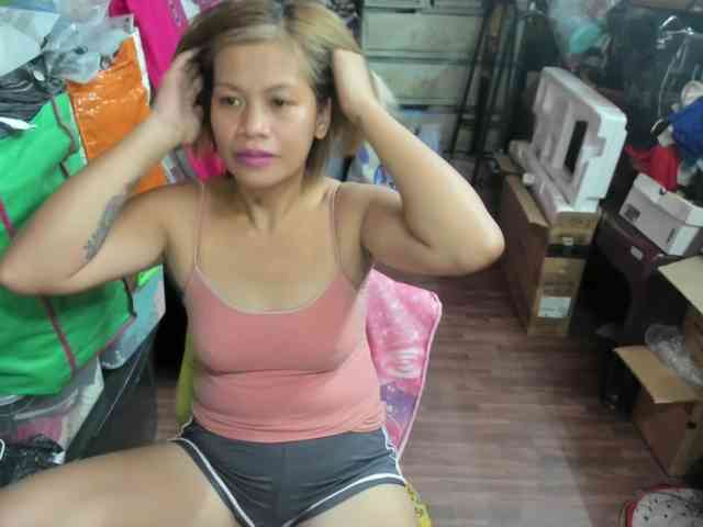 AthenaMoran webcam