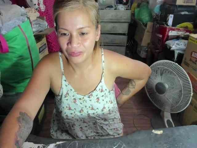 AthenaMoran webcam