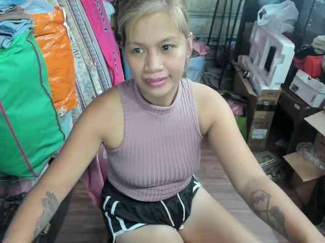 AthenaMoran webcam
