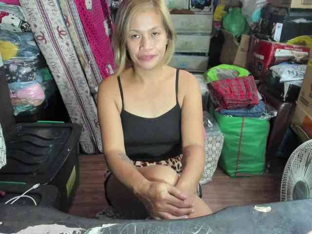 AthenaMoran webcam