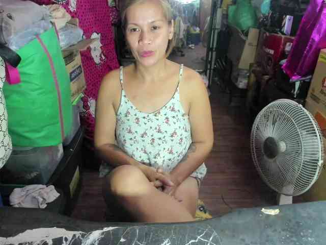 AthenaMoran webcam