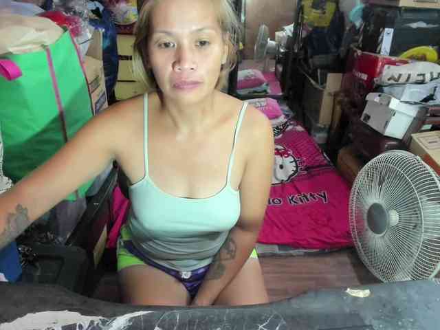 AthenaMoran webcam
