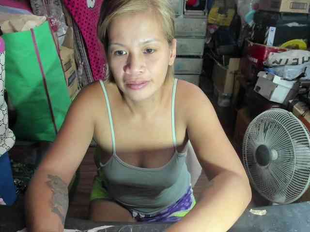 AthenaMoran webcam