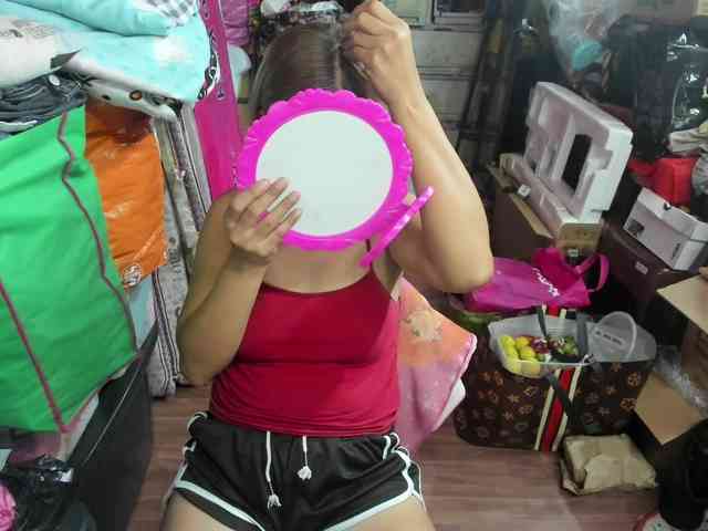AthenaMoran webcam
