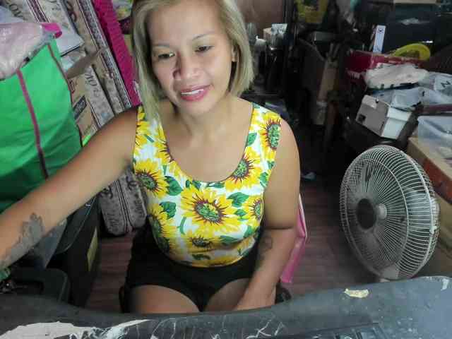 AthenaMoran webcam