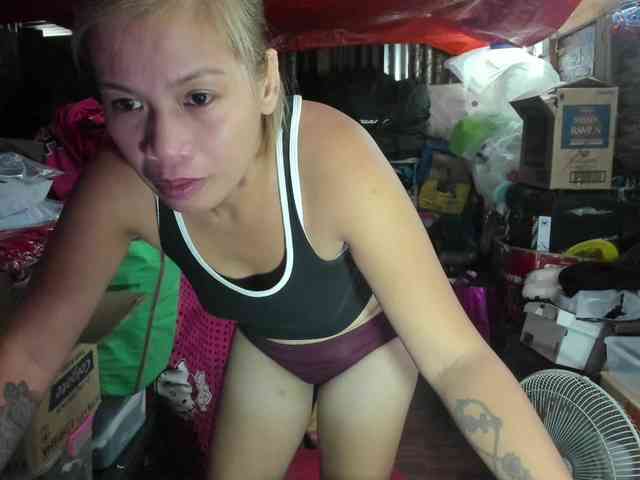AthenaMoran webcam