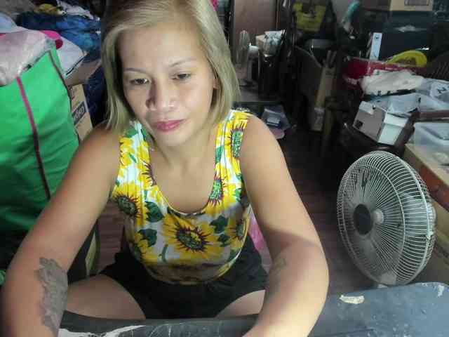 AthenaMoran webcam