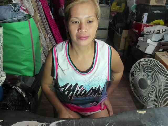 AthenaMoran webcam