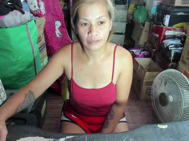 AthenaMoran webcam