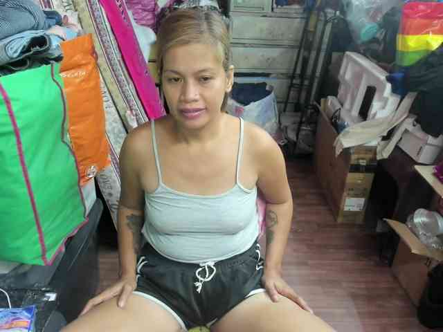 AthenaMoran webcam