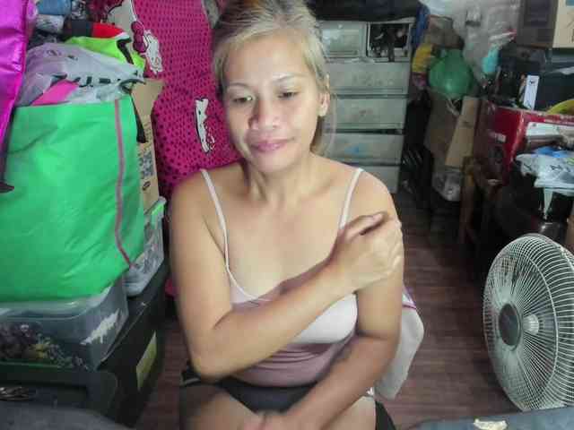 AthenaMoran webcam