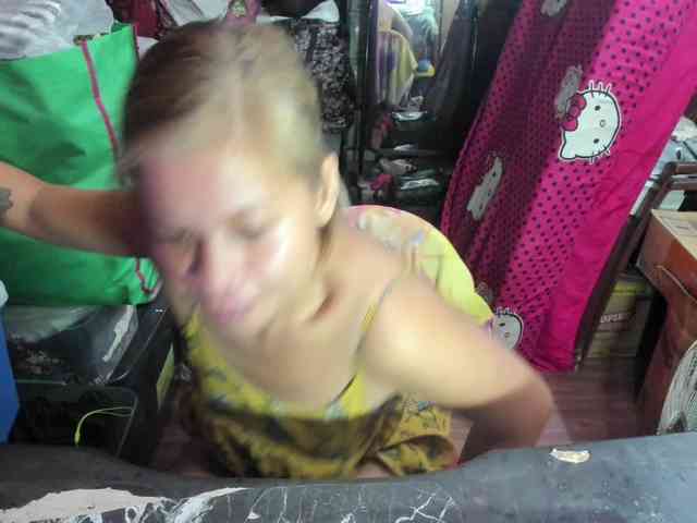 AthenaMoran webcam
