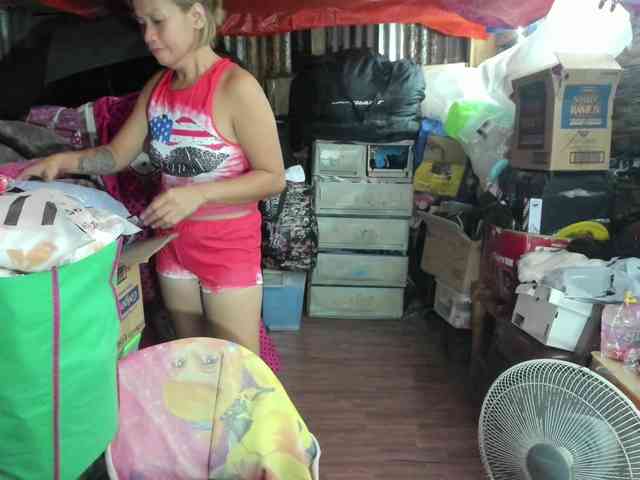 AthenaMoran webcam