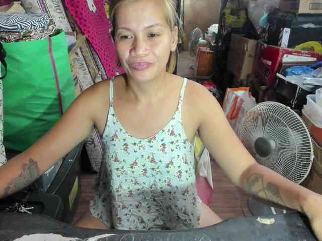 AthenaMoran webcam
