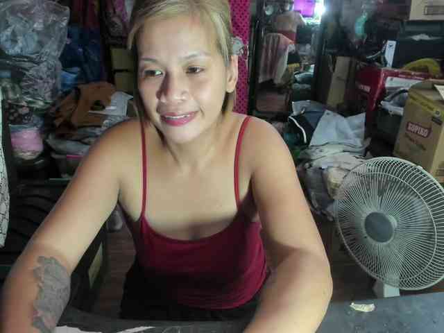AthenaMoran webcam