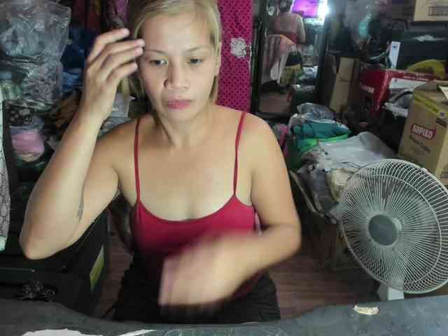 AthenaMoran webcam
