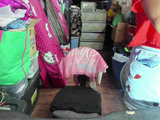 AthenaMoran webcam