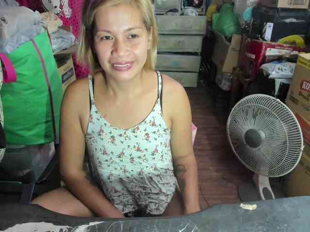 AthenaMoran webcam
