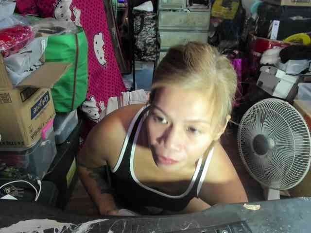 AthenaMoran webcam