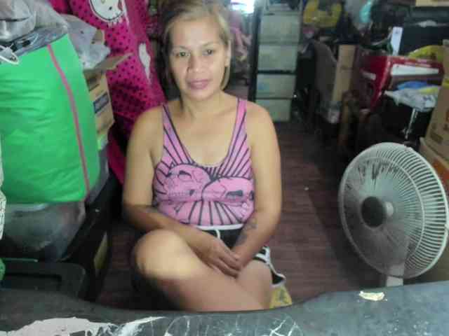 AthenaMoran webcam
