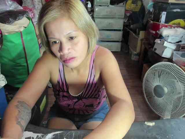 AthenaMoran webcam
