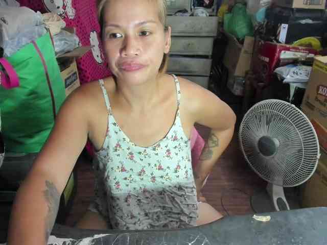AthenaMoran webcam