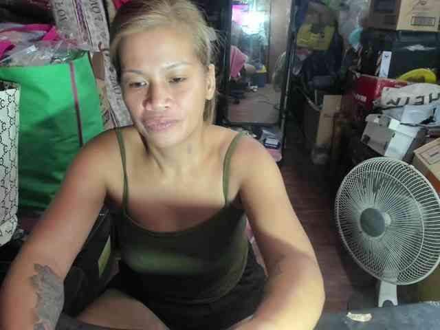 AthenaMoran webcam
