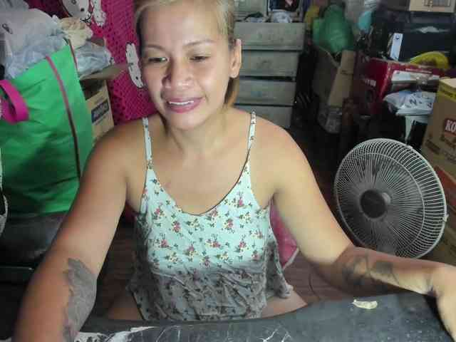 AthenaMoran webcam