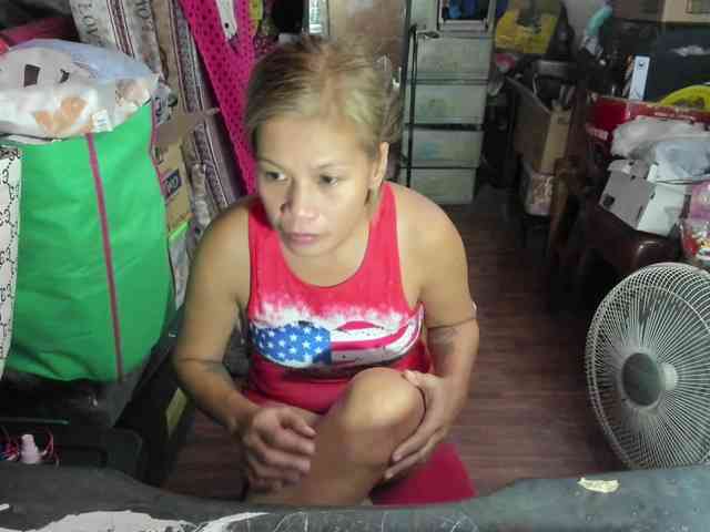 AthenaMoran webcam