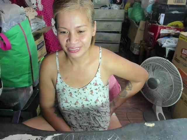AthenaMoran webcam