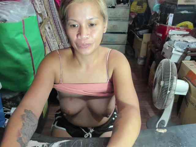 AthenaMoran webcam