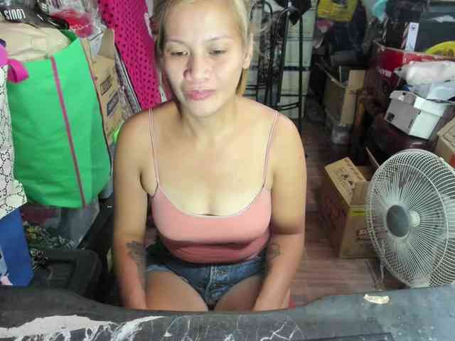 AthenaMoran webcam