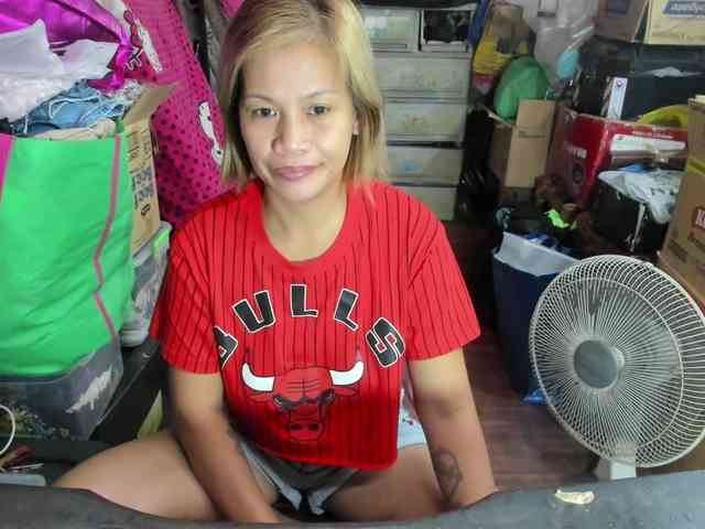 AthenaMoran webcam